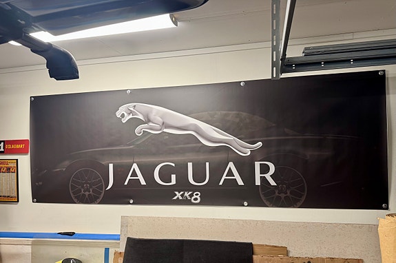 Jaguar XK 9 of 9