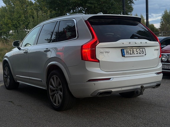 Volvo XC90 6 of 10