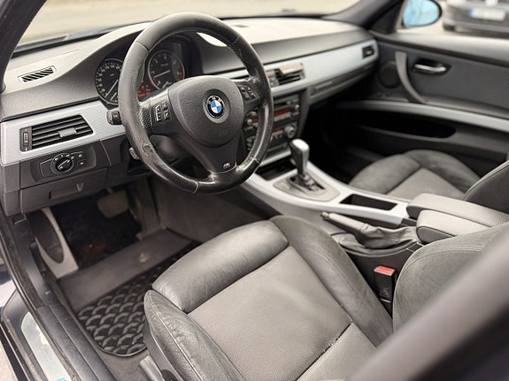BMW 325d 8 of 12