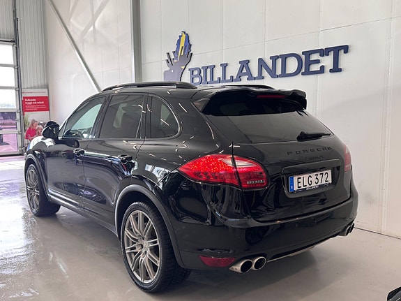 Porsche Cayenne S 4 of 28