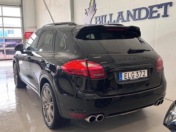 Porsche Cayenne S 5 of 28