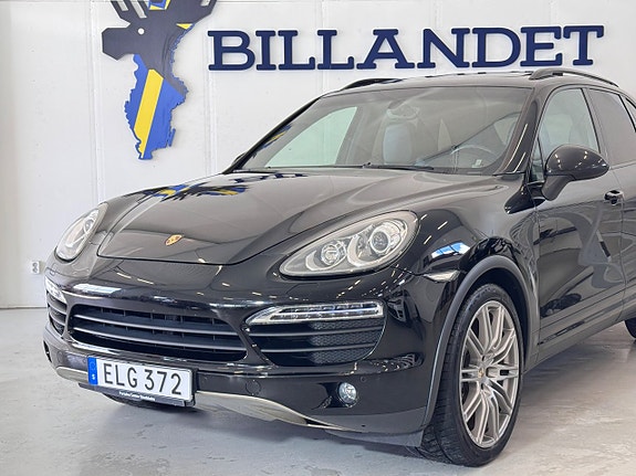 Porsche Cayenne S 7 of 28