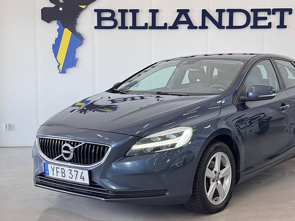 Volvo V40 7 of 24