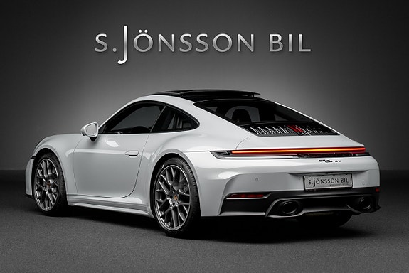 Porsche 911 2 of 25