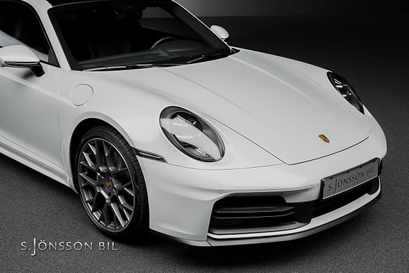 Porsche 911 9 of 25