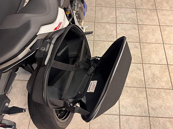 BMW F900R | Sidoväskor | Nyservad 20 of 28