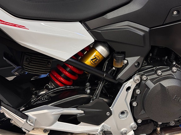 BMW F900R | Sidoväskor | Nyservad 15 of 28