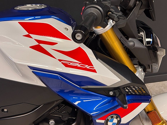 BMW F900R | Sidoväskor | Nyservad 13 of 28