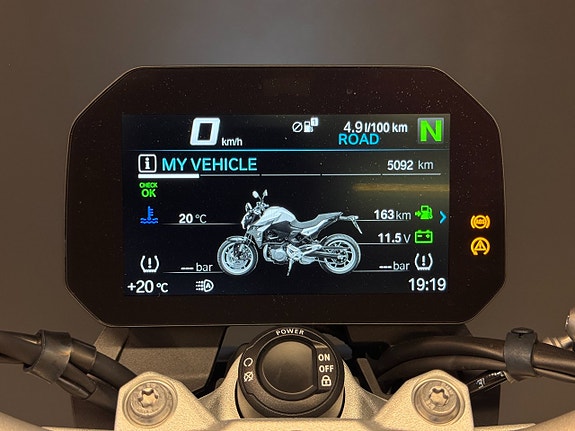 BMW F900R | Sidoväskor | Nyservad 28 of 28