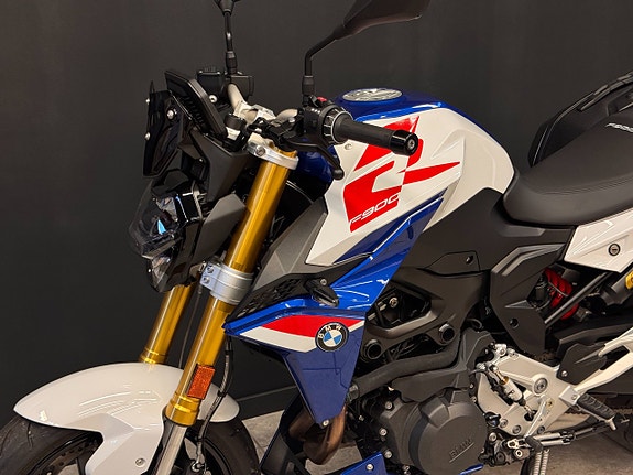 BMW F900R | Sidoväskor | Nyservad 25 of 28