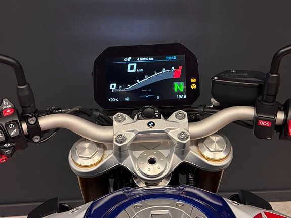 BMW F900R | Sidoväskor | Nyservad 23 of 28