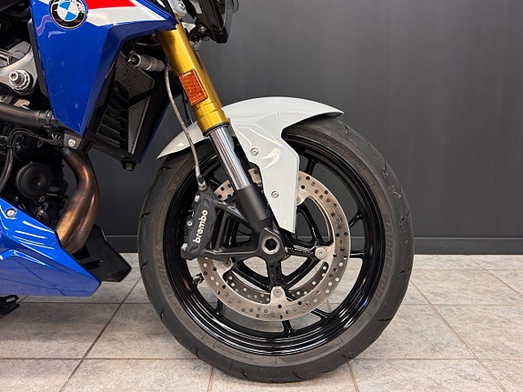 BMW F900R | Sidoväskor | Nyservad 11 of 28