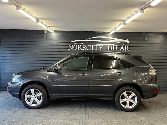 Lexus RX400h 2 of 16