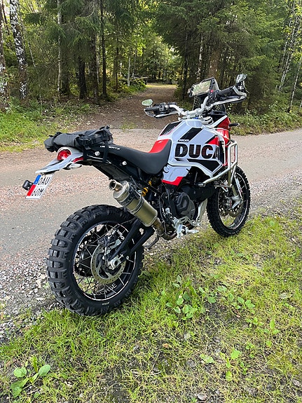 Ducati DesertX 6 of 7