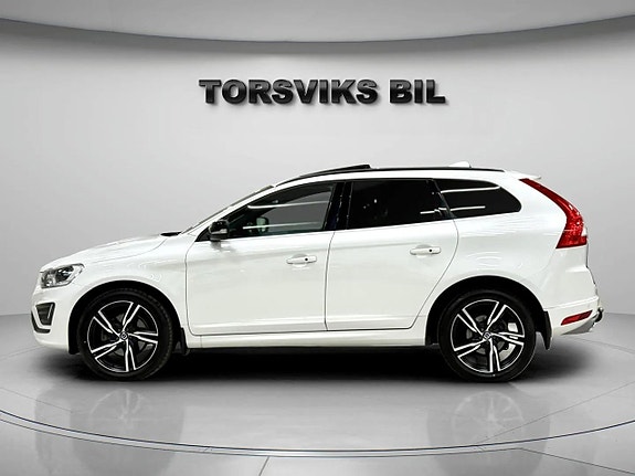 Volvo XC60 3 of 29