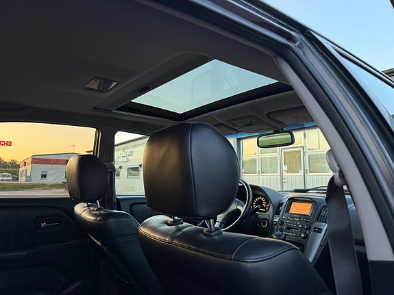 Lexus RX300 25 of 30