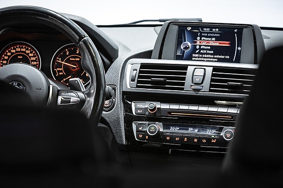 BMW 120d 9 of 19