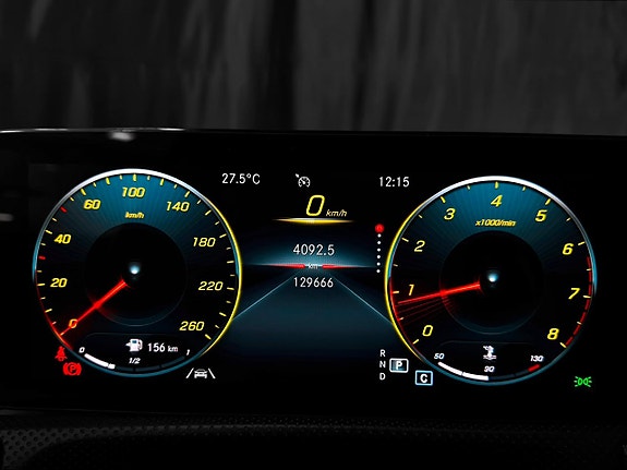Mercedes-Benz CLA200 24 of 30