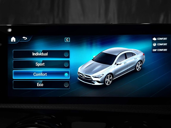 Mercedes-Benz CLA200 28 of 30