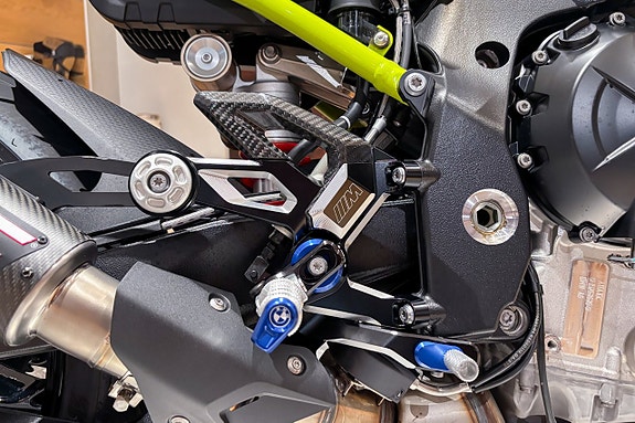 BMW S 1000 R |SC Project|M billet pack|Dynamic|Comfort|146 mil| 8 of 15