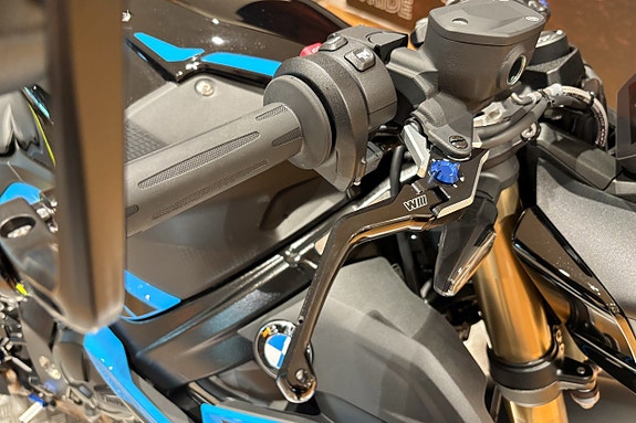 BMW S 1000 R |SC Project|M billet pack|Dynamic|Comfort|146 mil| 11 of 15