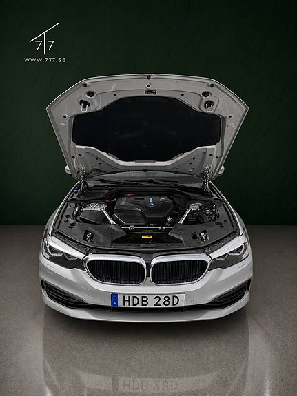 BMW 530e 9 of 30