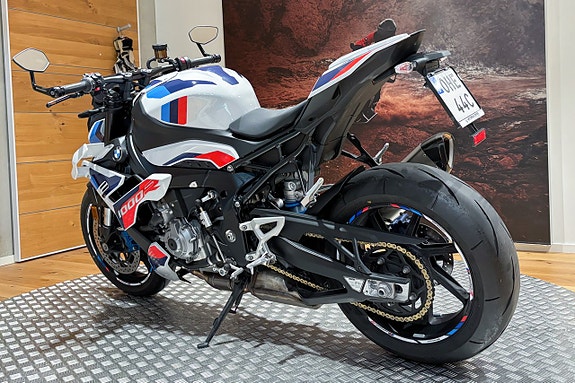 BMW M 1000 R |Nyservad|482 mil|SE BILDER & SPEC| 4 of 9