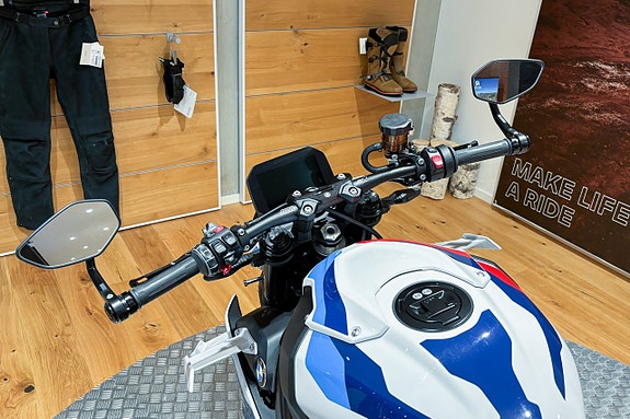 BMW M 1000 R |Nyservad|482 mil|SE BILDER & SPEC| 6 of 9