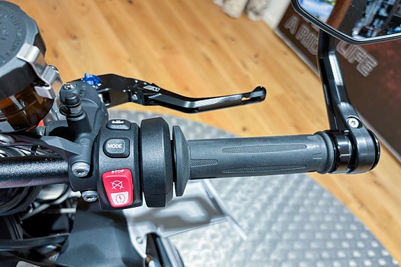 BMW M 1000 R |Nyservad|482 mil|SE BILDER & SPEC| 9 of 9