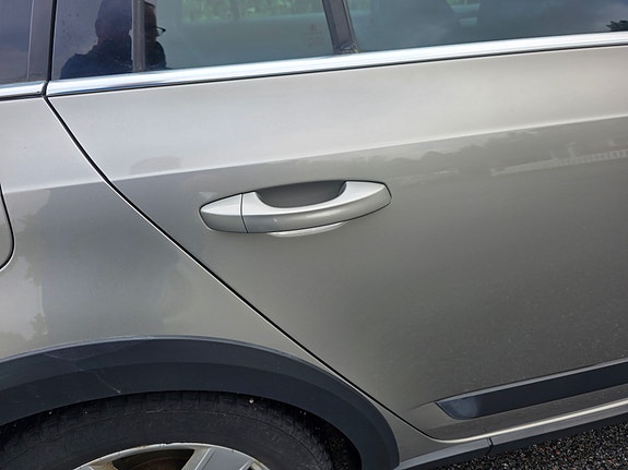 Skoda Octavia Scout 15 of 24