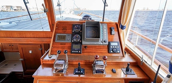 Grand Banks 42 Motoryacht 16 of 30