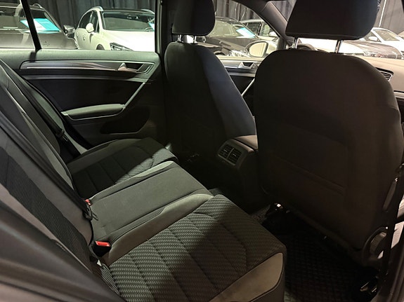 Volkswagen Golf I 13 of 20