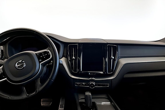Volvo XC60 4 of 9