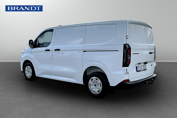 Ford Transit Custom 2 of 7