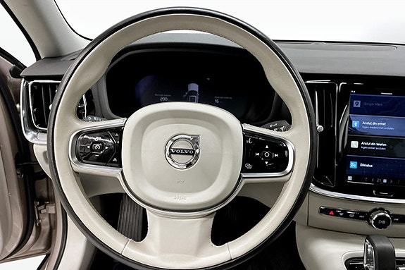 Volvo S60 13 of 18