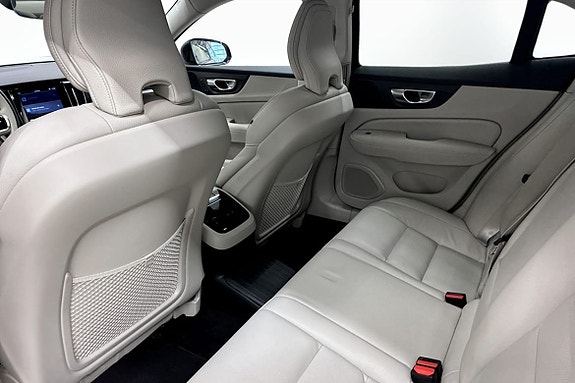 Volvo S60 15 of 18