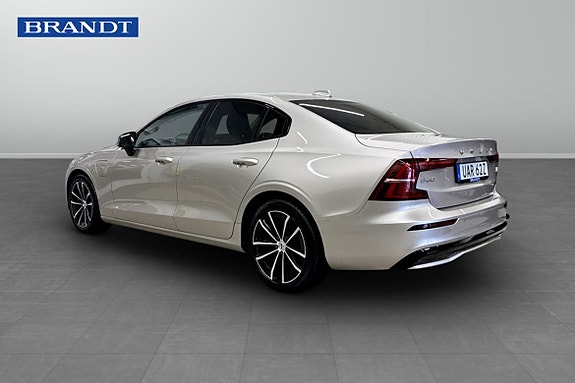 Volvo S60 3 of 18