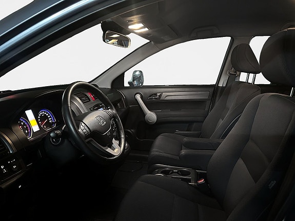 Honda CR-V 12 of 13