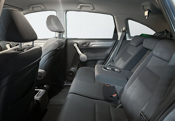 Honda CR-V 9 of 13