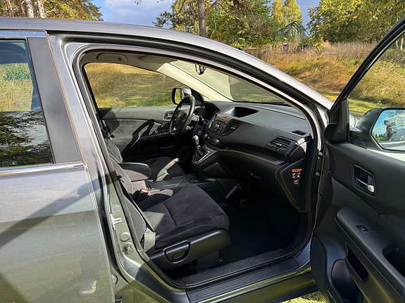 Honda CR-V 11 of 12