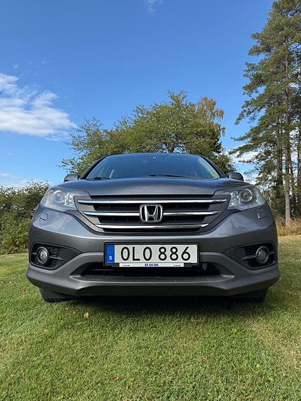 Honda CR-V 2 of 12