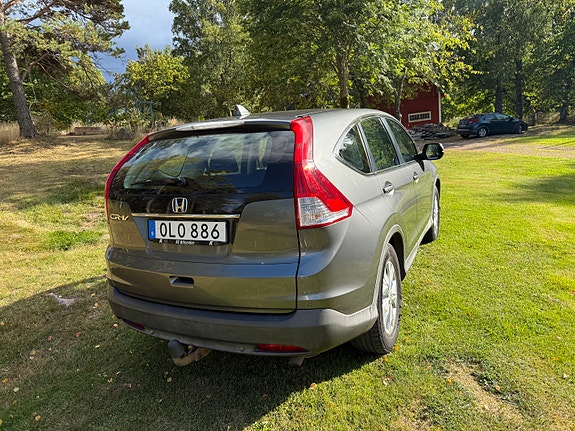 Honda CR-V 10 of 12