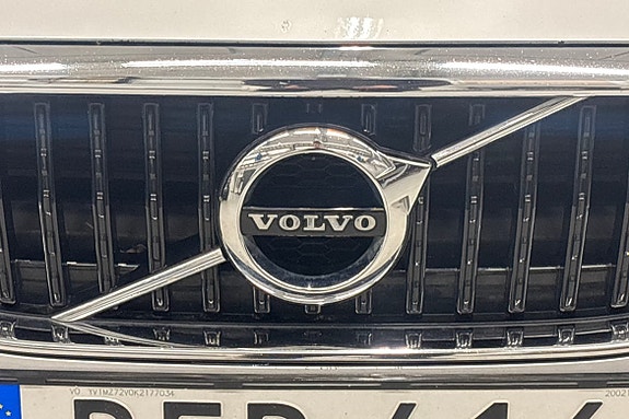 Volvo V40 Cross Country 16 of 18