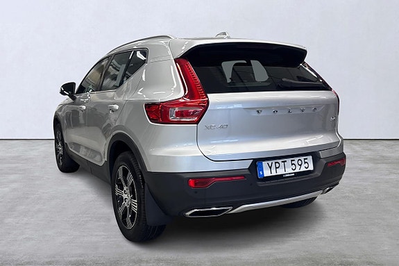 Volvo XC40 4 of 20