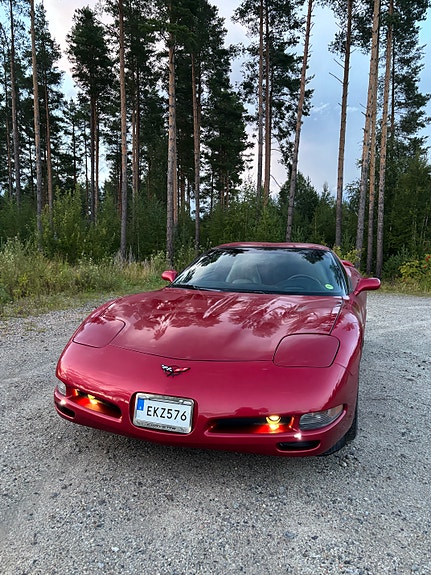 Chevrolet Corvette 10 of 10