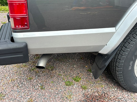 Jeep Comanche 6 of 6