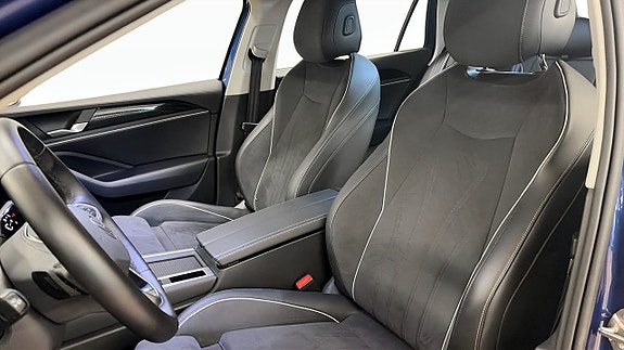 Volkswagen Passat 9 of 17