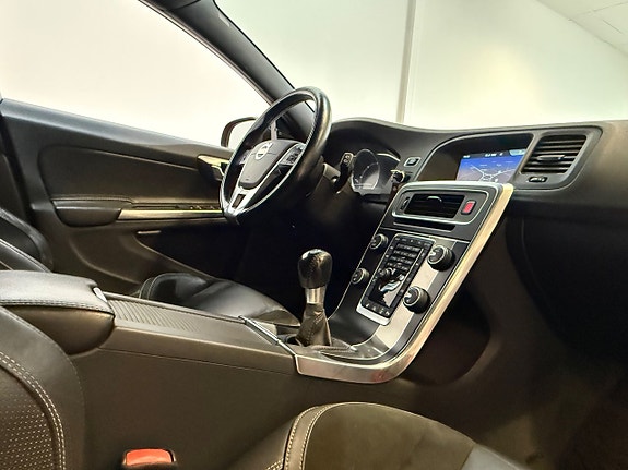 Volvo V60 6 of 18
