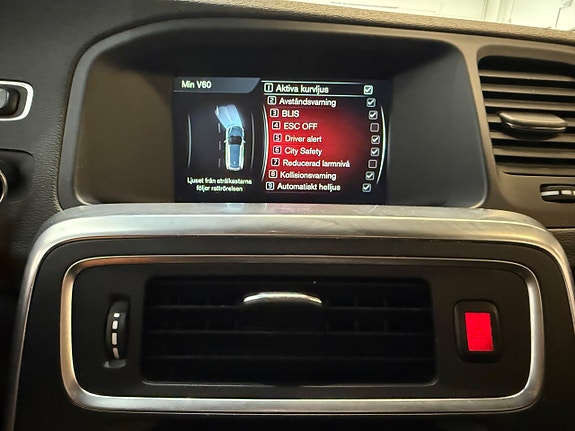 Volvo V60 11 of 18