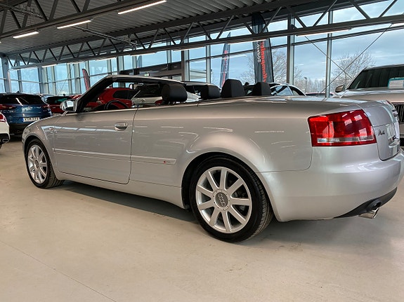 Audi A4 7 of 19